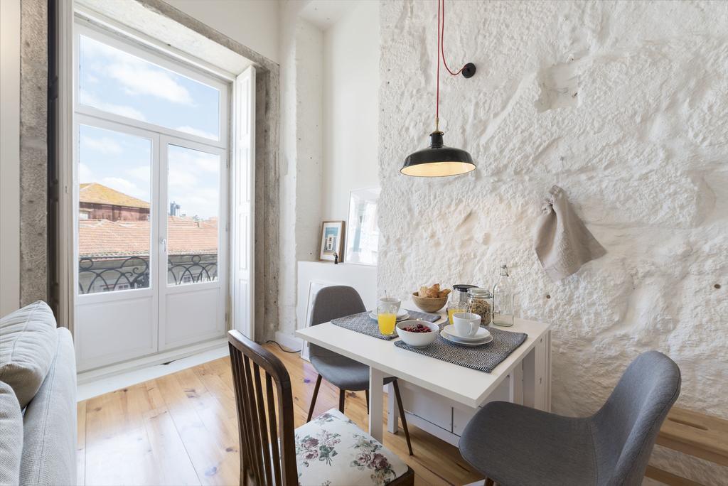 Lovelystay - Cativo Mezzanine Studio 포르투 외부 사진